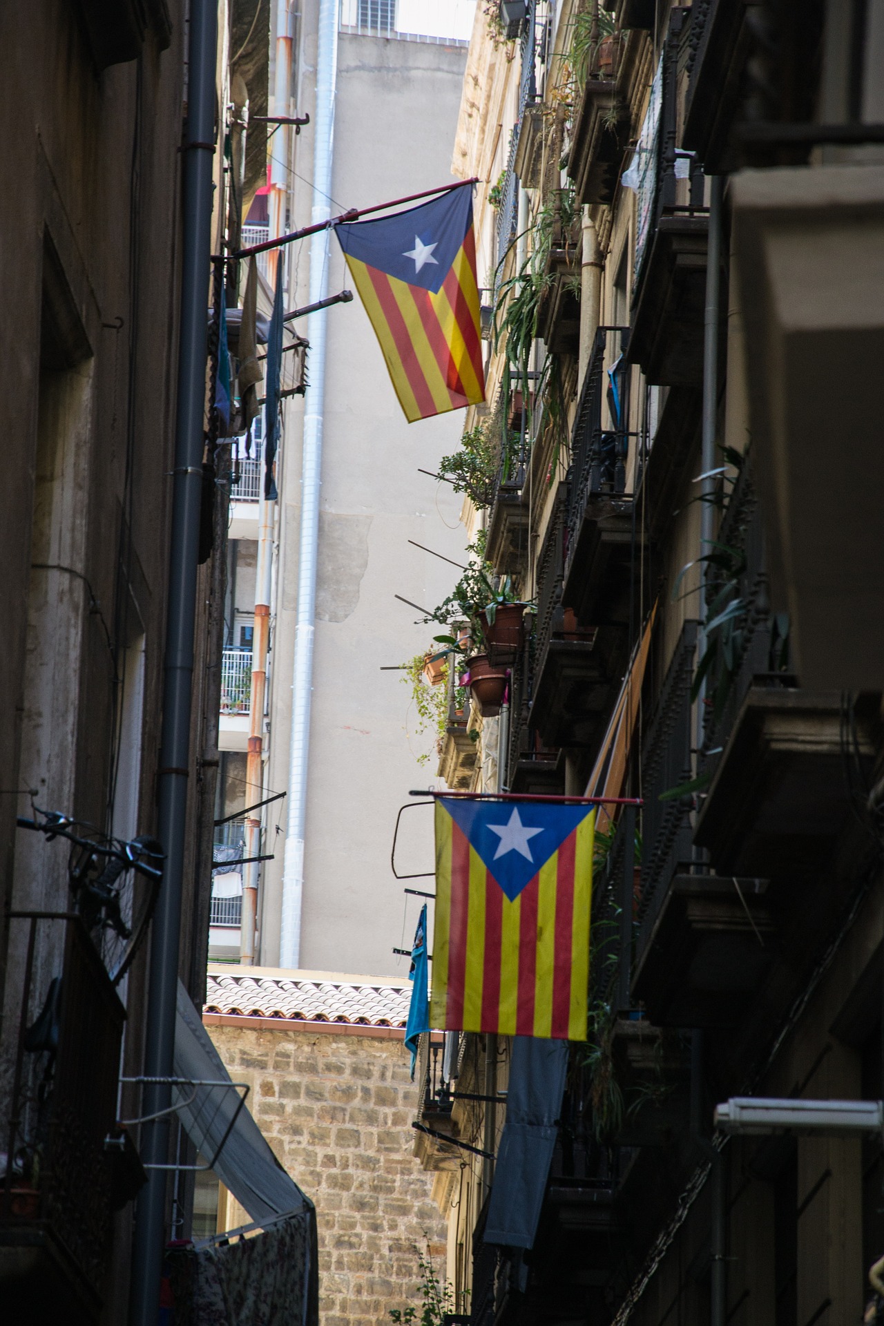 Catalogne, les offenses et la détresse
