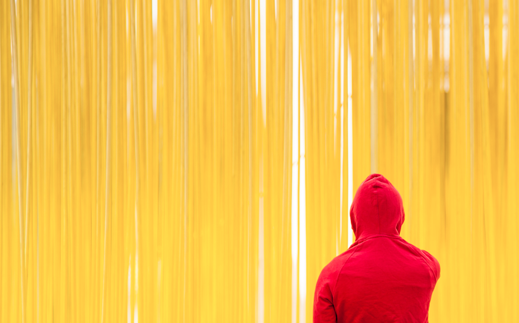 Más vale una vez rojo que ciento amarillo* (Better mad than sad)